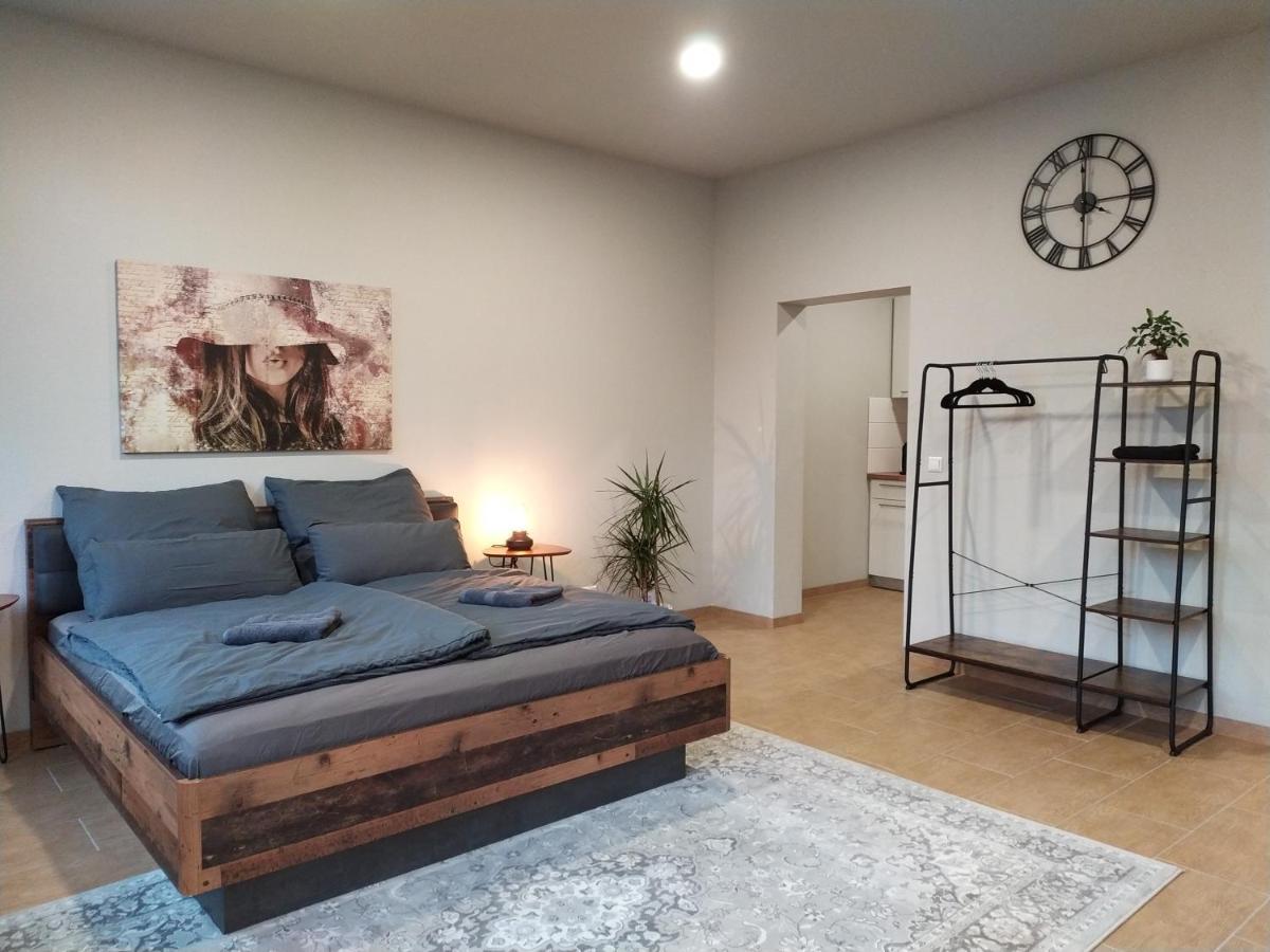 Apartament Andris Stuttgart
